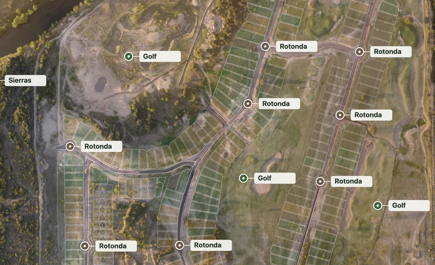 Masterplan de Montecitos: lotes, rotondas y campo de golf